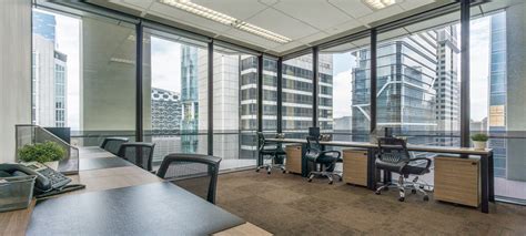Serviced office .